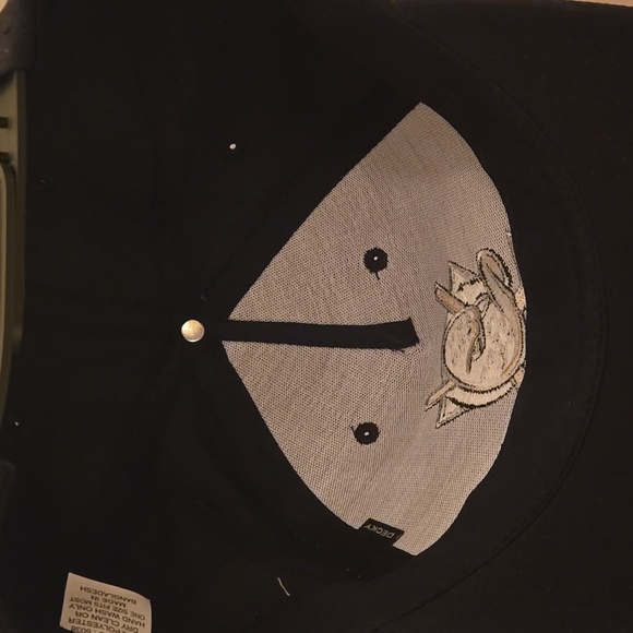 Custom Made Anaheim Ducks Snap Back Mighty Ducks - Picture 9 of 9